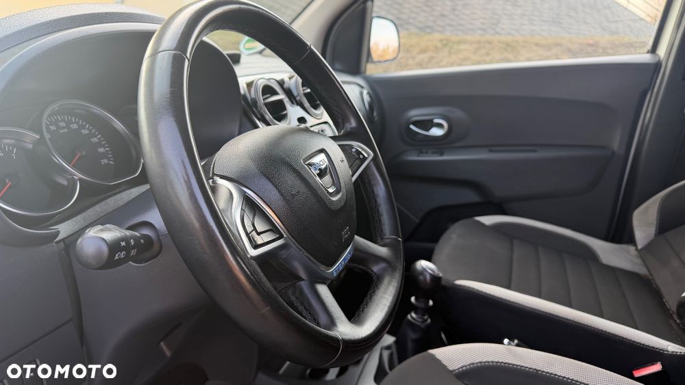 Dacia Lodgy 1.3 TCe Stepway S&S - 15
