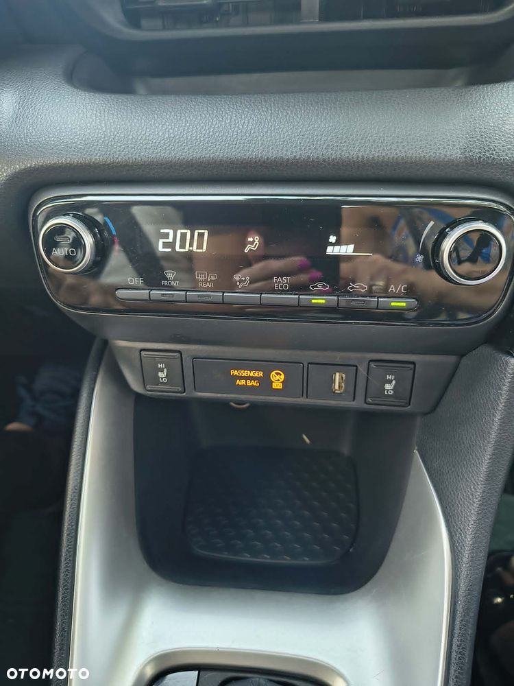 Toyota Yaris Hybrid 1.5 Active - 12