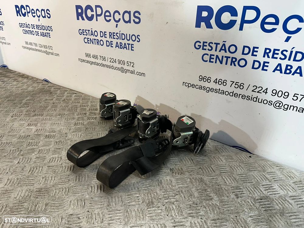 .Conjunto Cinto De Segurança Original VAG Audi Q7 4L 2006 - 2015 - 3