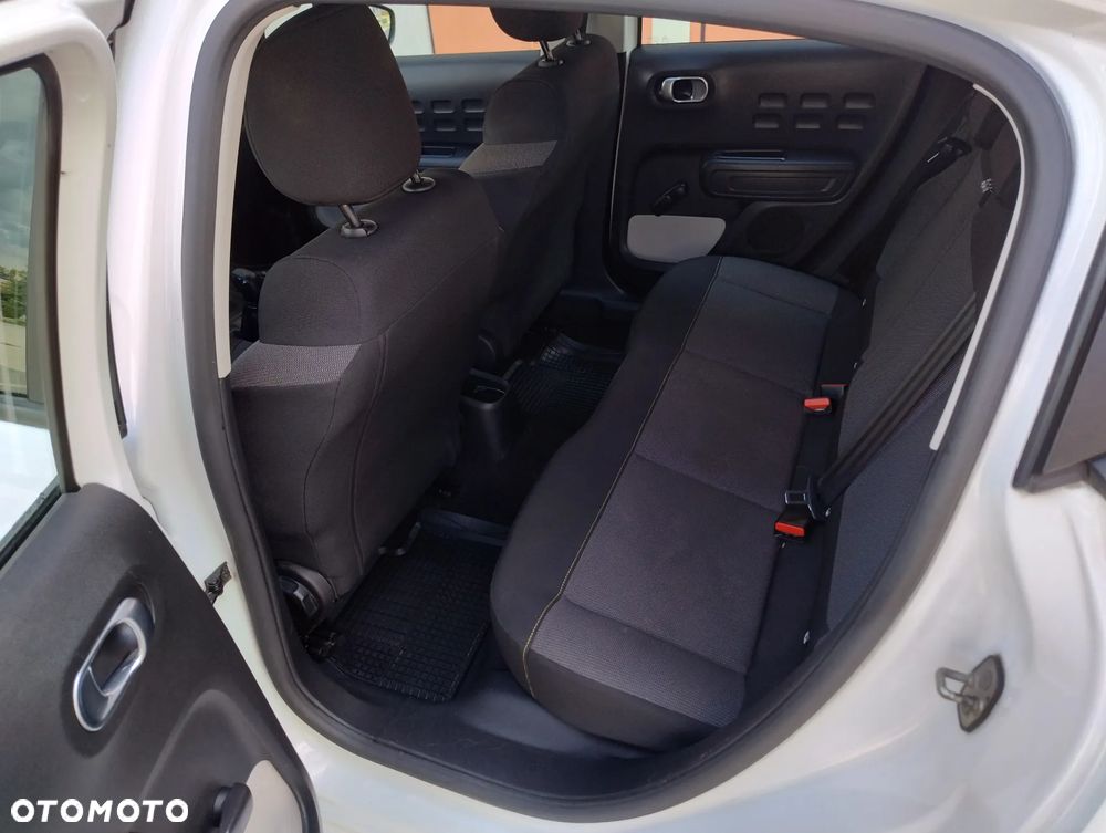 Citroën C3 1.2 PureTech Live - 19