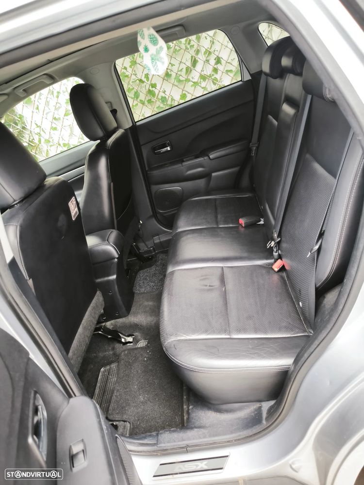 Mitsubishi ASX 1.8 DI-D Instyle NAVI - 4