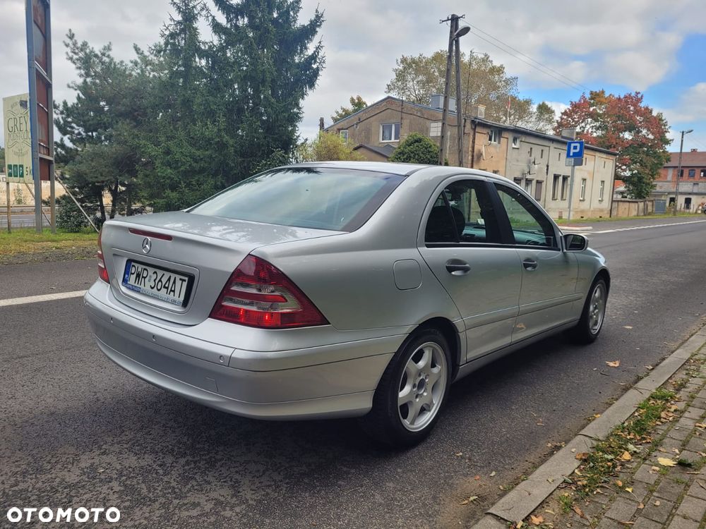 Mercedes-Benz Klasa C 200 CDI Classic - 3