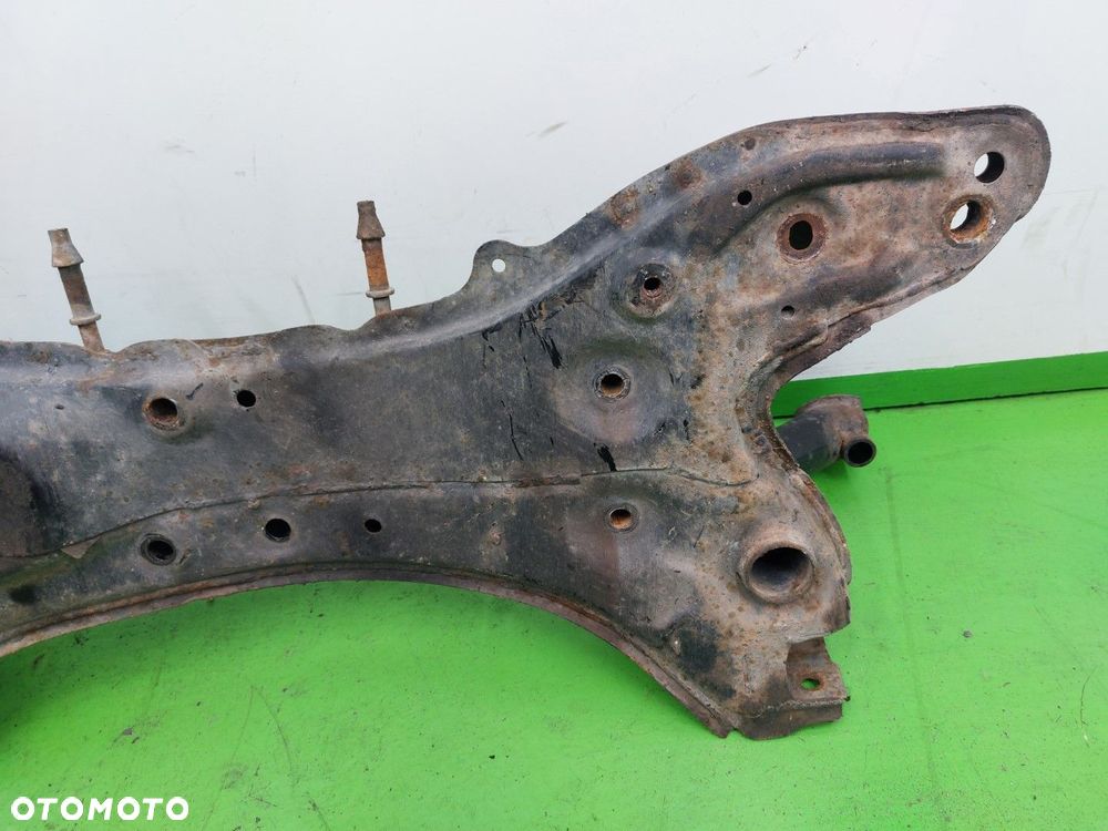 Sanki wózek PRZÓD TRAWERS BELKA TOYOTA YARIS I 99-05 1.0 B - 6