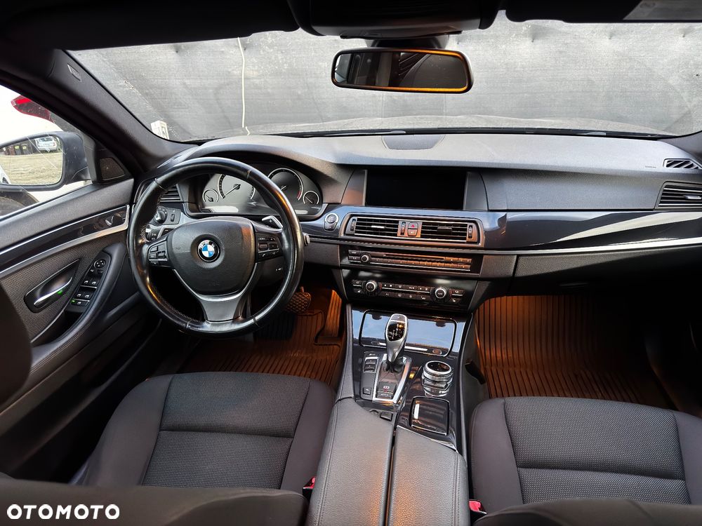 BMW Seria 5 520d - 9
