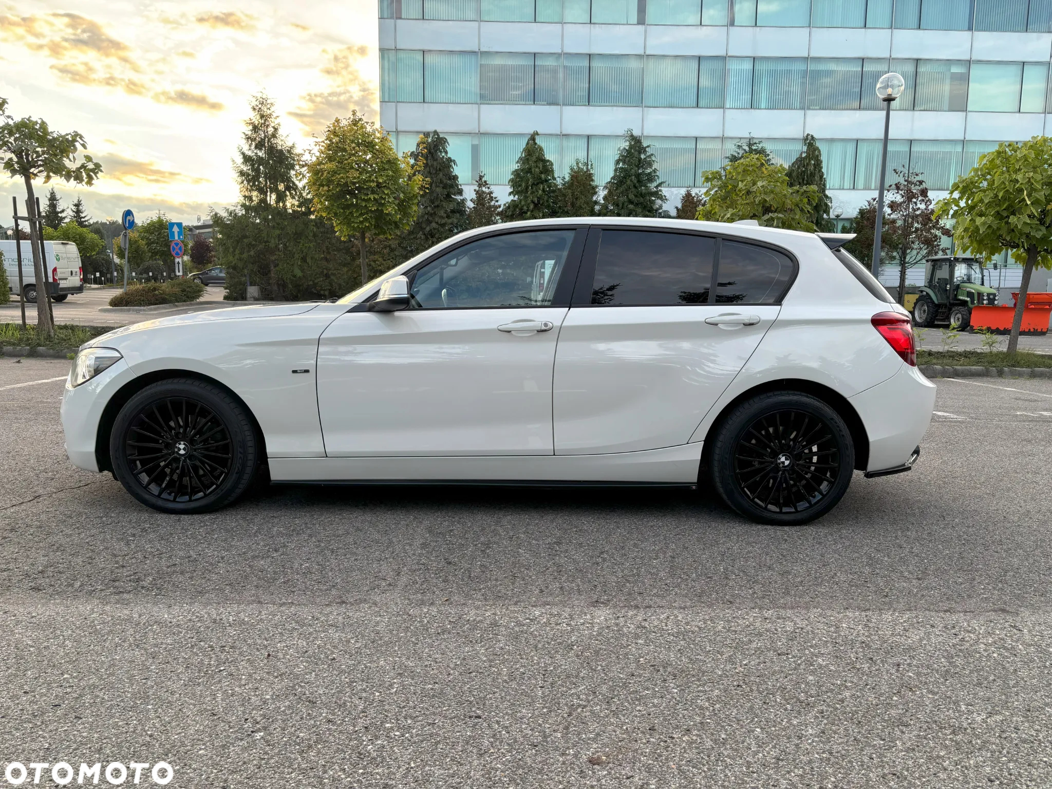 BMW Seria 1 116d Sport Line - 3