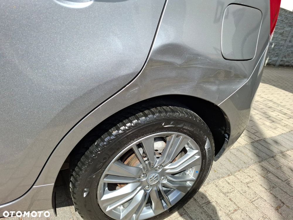 Suzuki Baleno 1.0 T Premium Plus - 7