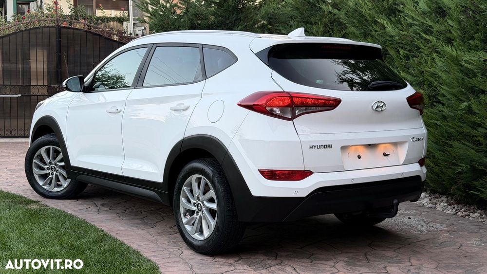 Hyundai Tucson - 4