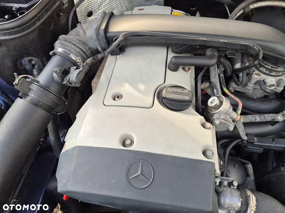 Mercedes-Benz CLK - 24