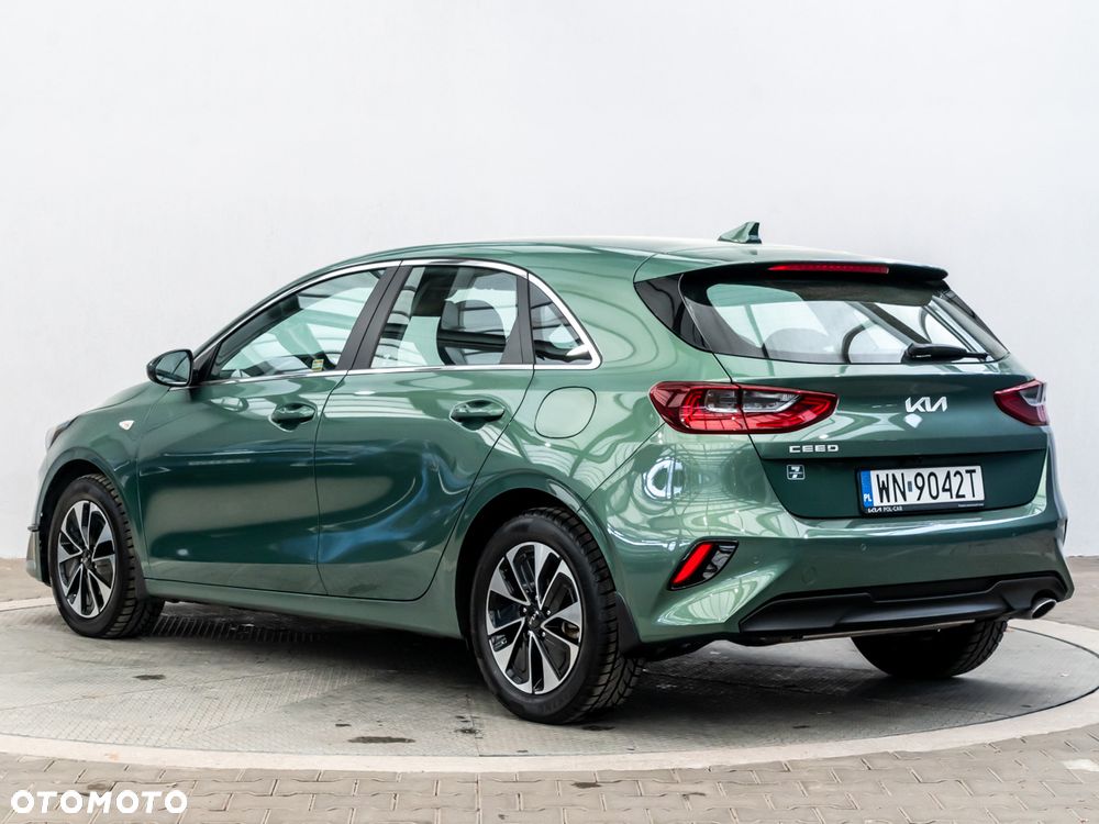 Kia Ceed 1.5 T-GDI M - 4