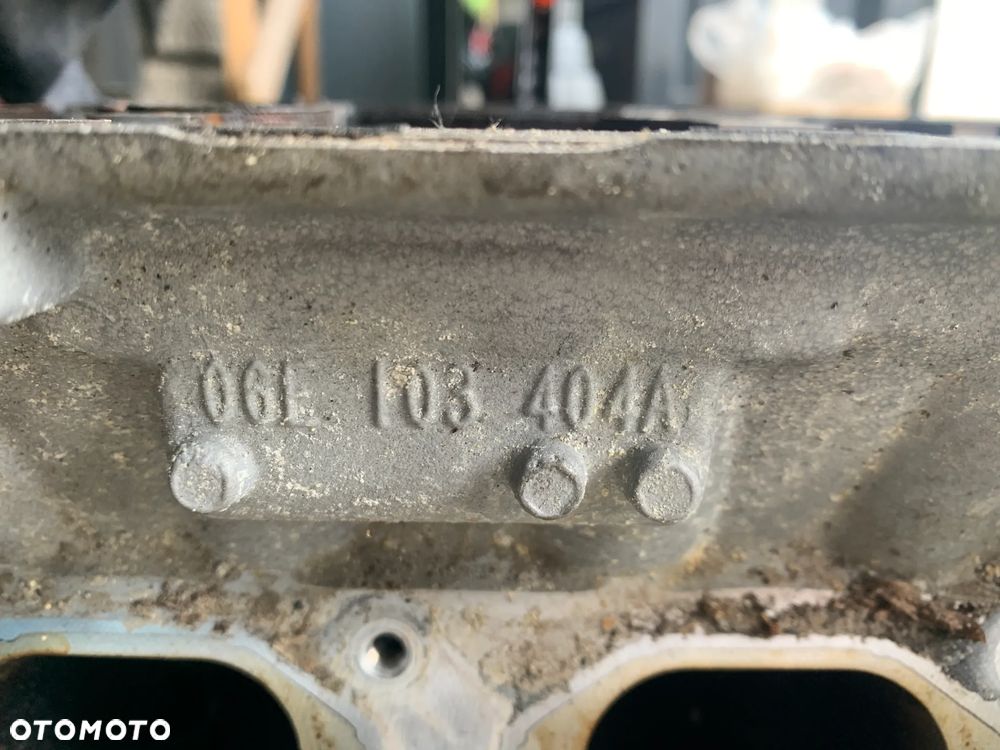 głowica prawa 06E103404A A6 C7 2.8 FSI CHV CHVA - 14