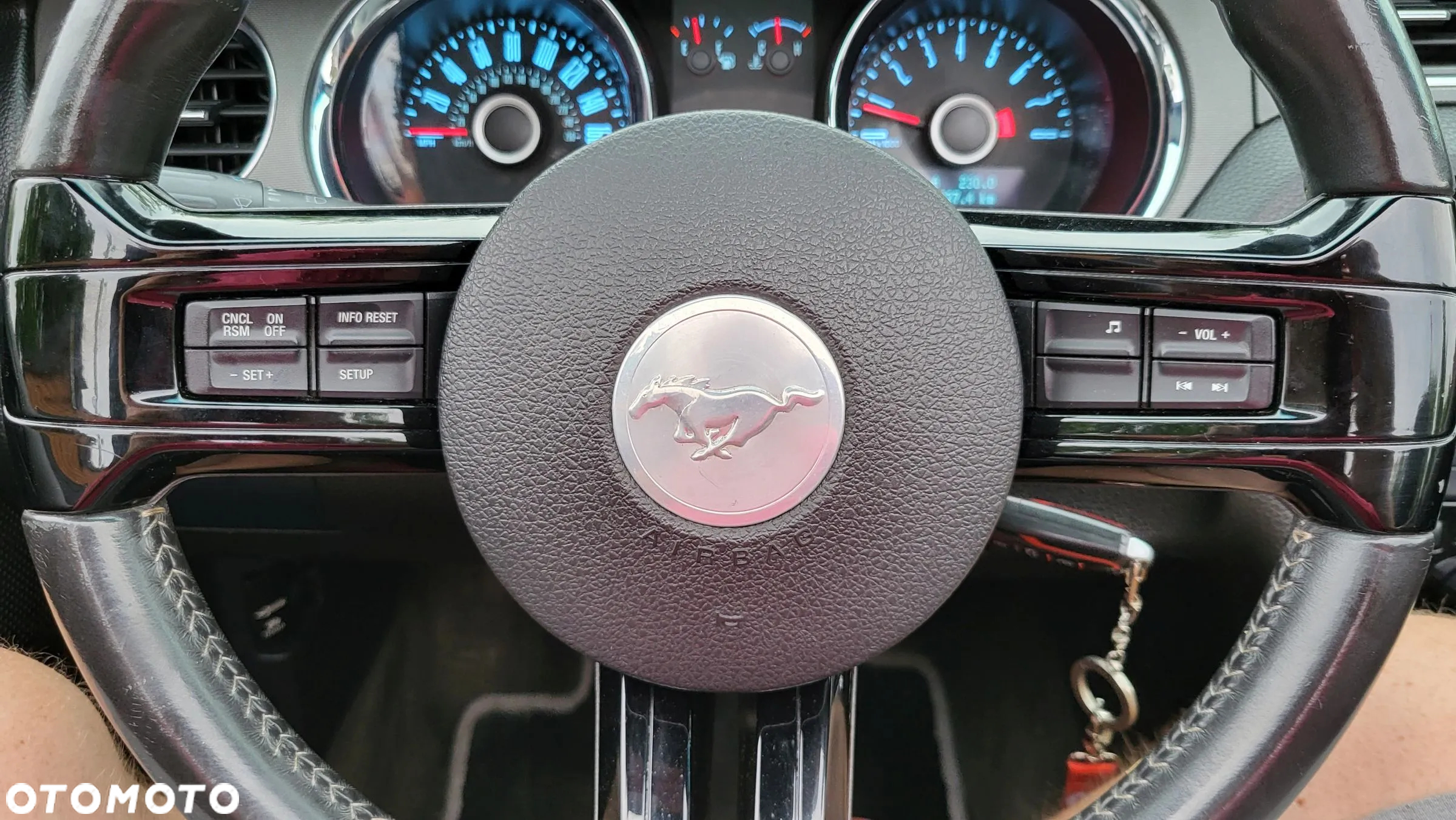 Ford Mustang 3.7 V6 - 19