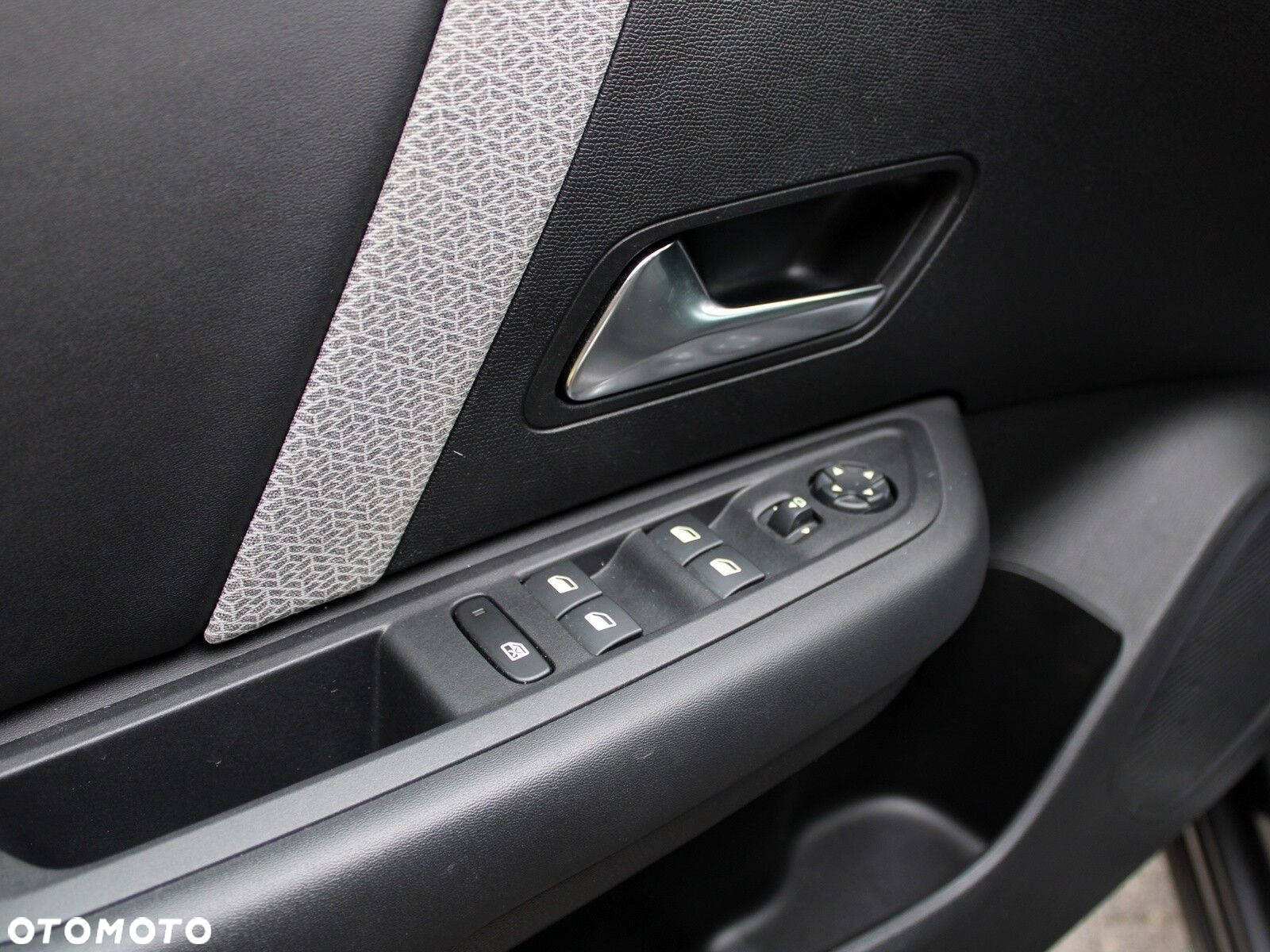 Citroën C4 1.5 BlueHDi Shine S&S - 37