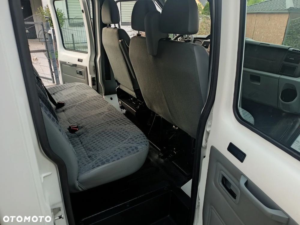 Ford Transit - 8