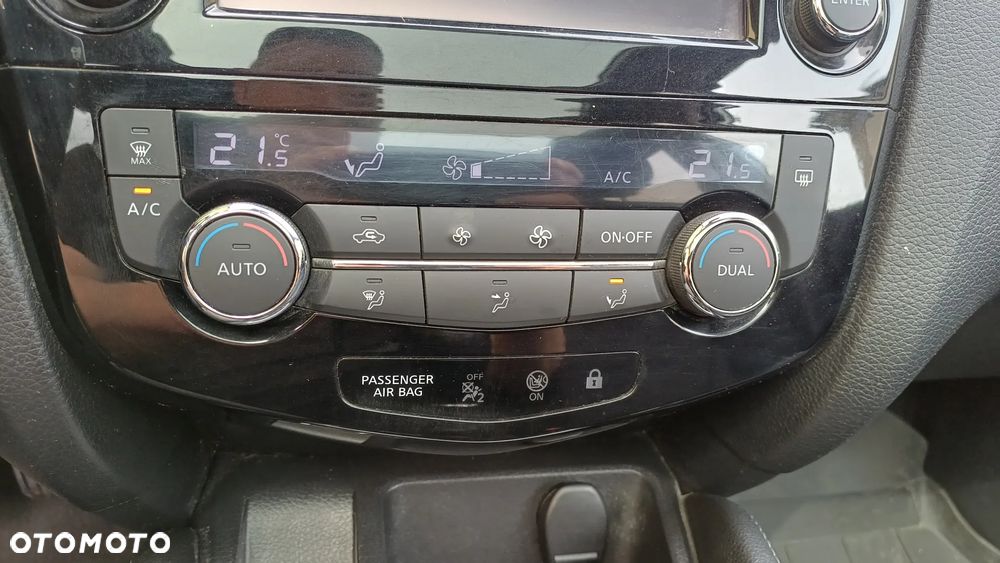 Nissan Qashqai 1.6 DCi ALL-MODE 4x4i TEKNA - 22
