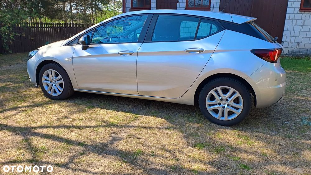 Opel Astra - 4