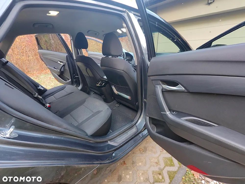 Hyundai i40 1.7 CRDi Premium DCT - 9