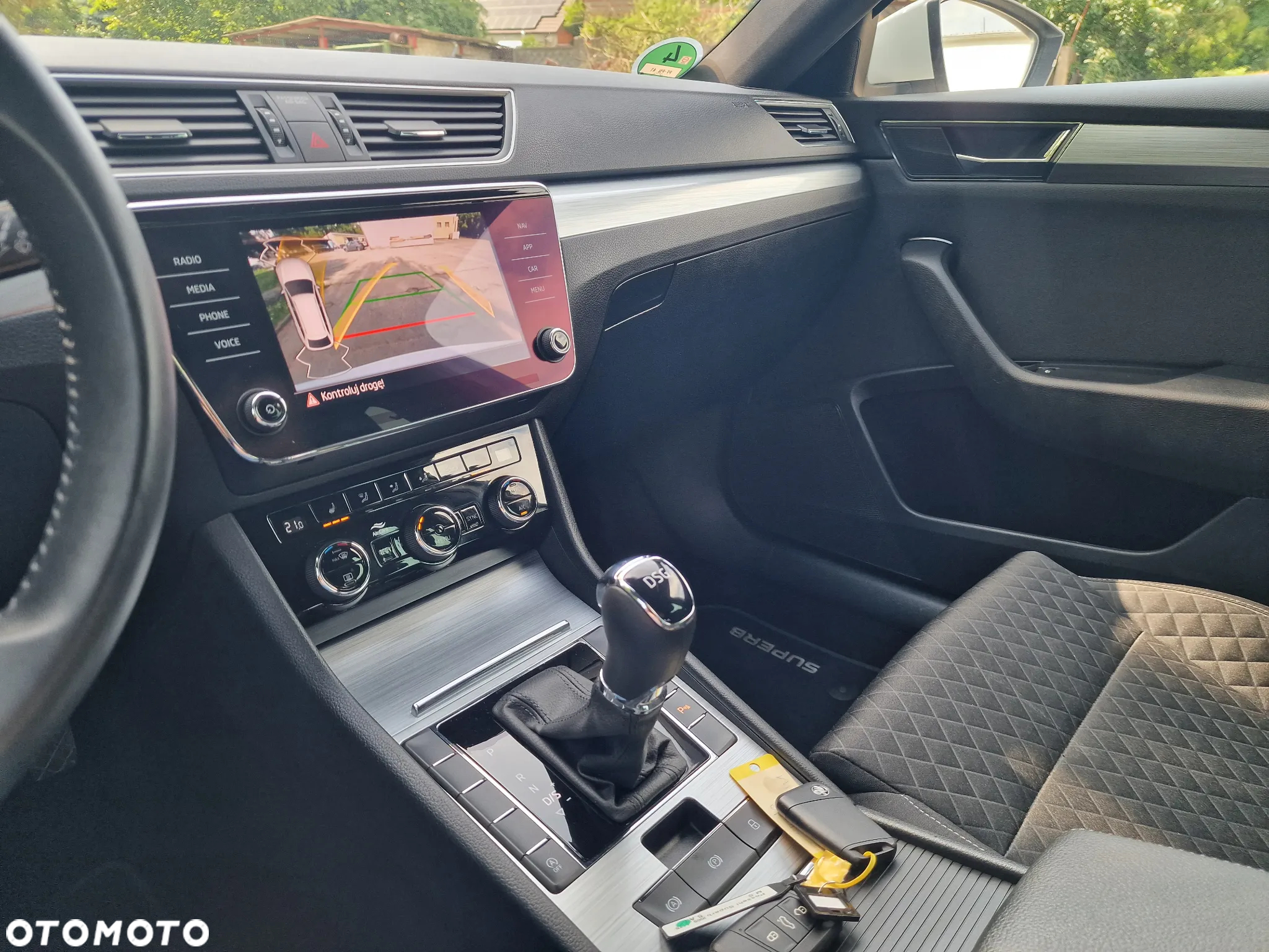 Skoda Superb Combi 2.0 TDI DSG Premium Edition - 17