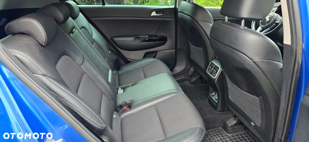 Kia Sportage 1.6 T-GDI Black Edition 2WD - 9