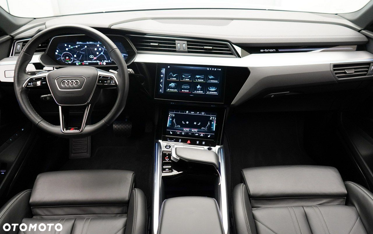 Audi e-tron - 26
