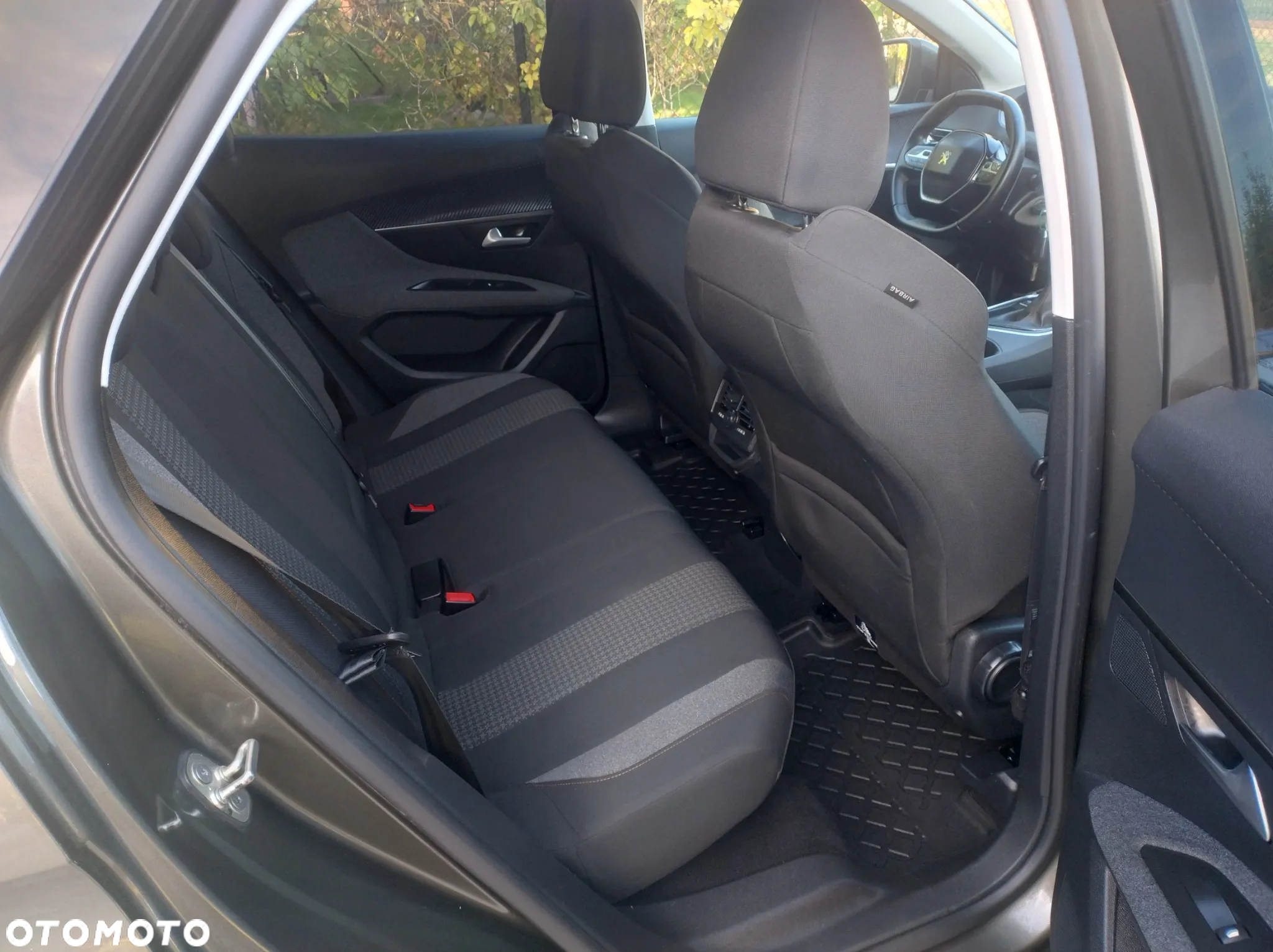 Peugeot 3008 1.5 BlueHDi Active S&S - 5