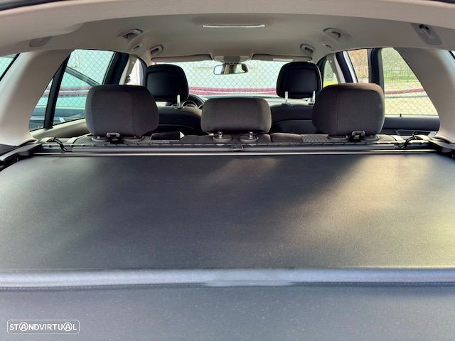 Mercedes-Benz C 200 - 15