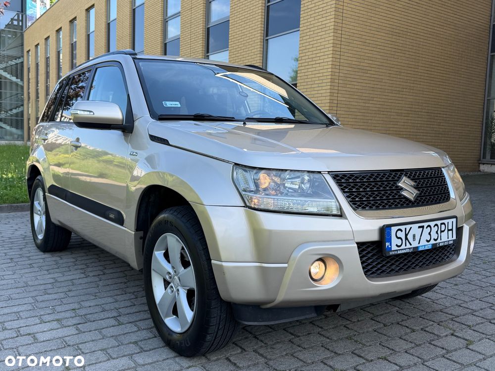 Suzuki Grand Vitara 1.9 DDiS Premium EU5 - 30