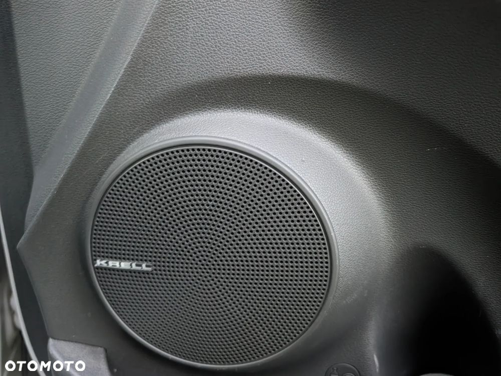Hyundai Kona - 17