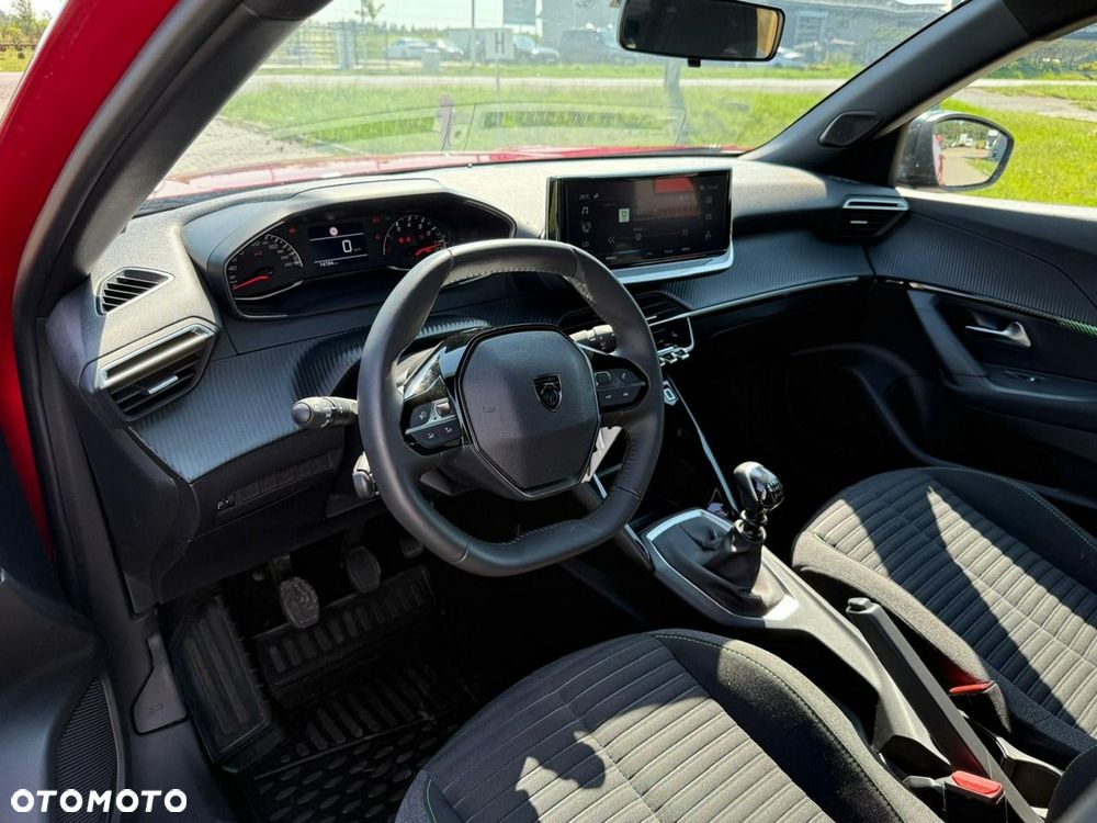Peugeot 2008 1.2T Allure S&S - 12