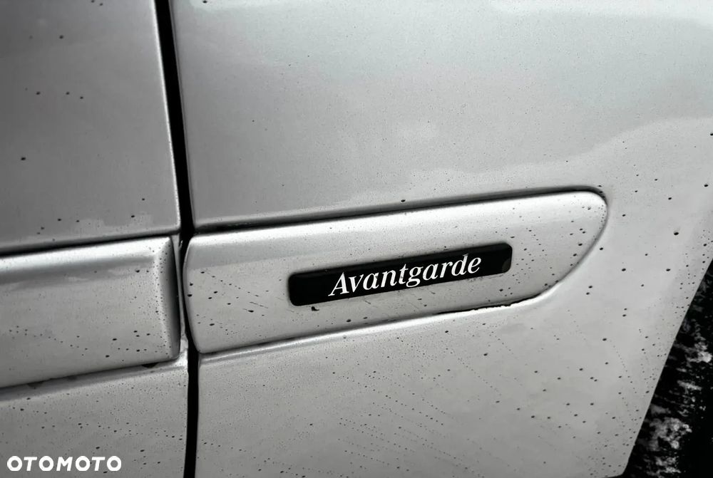 Mercedes-Benz CLK - 18