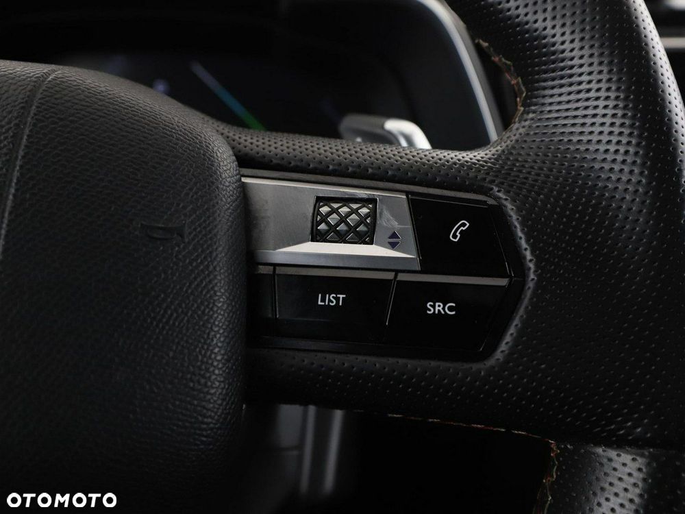 DS Automobiles DS 7 Crossback 1.6 E-Tense 4x4 Performance Line + - 33