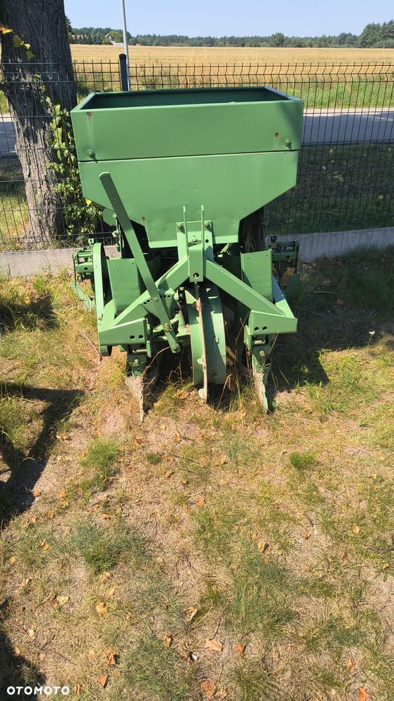 Inny Bizon, Zetor C 360 i maszyny rolnicze - 7
