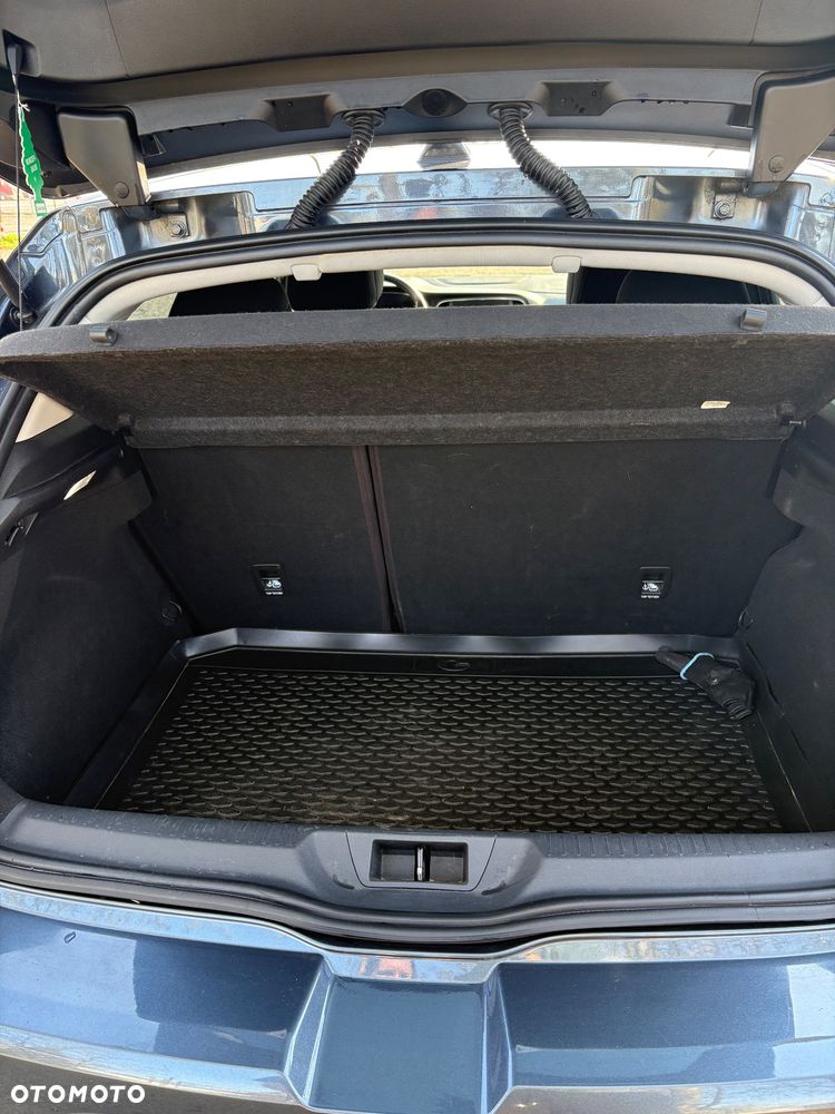 Renault Megane ENERGY TCe 100 EXPERIENCE - 9