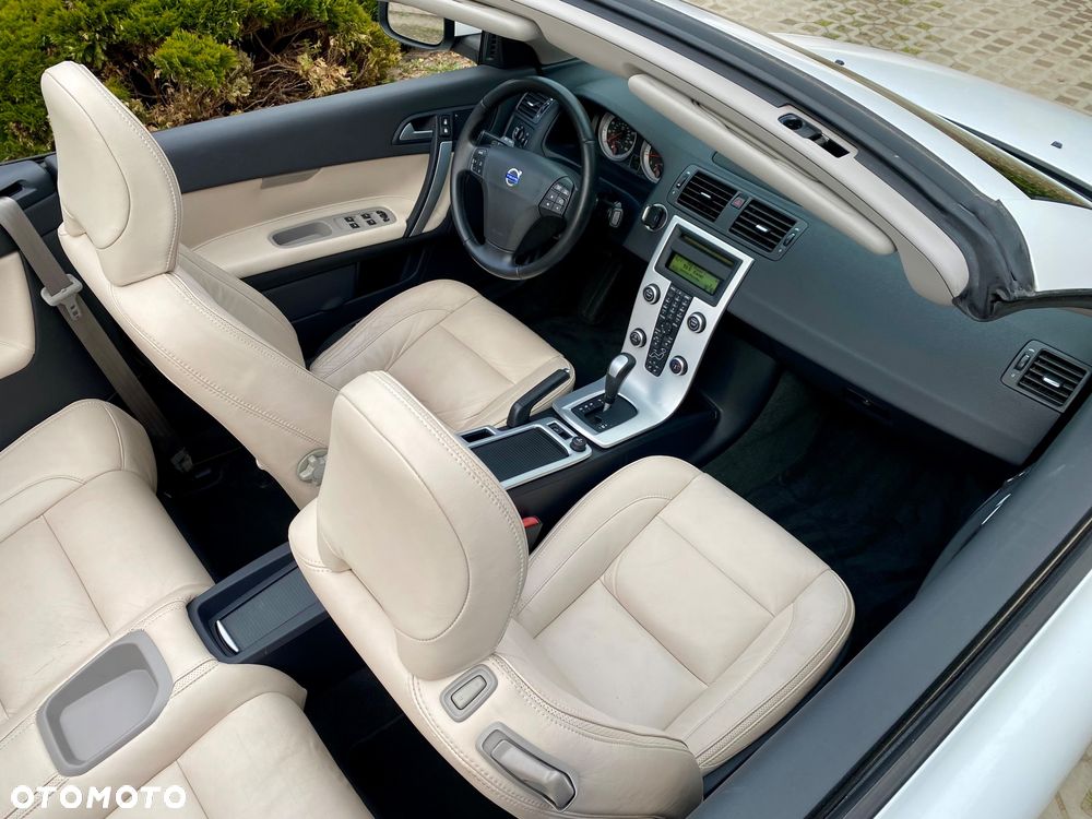 Volvo C70 T5 Summum - 19
