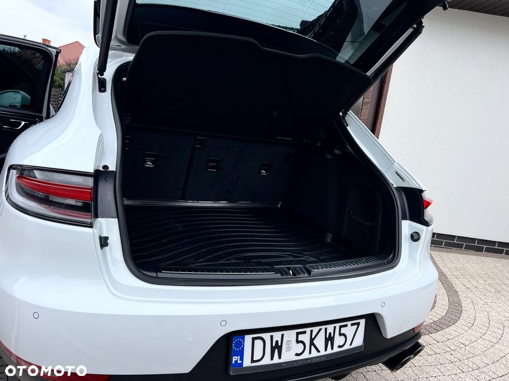 Porsche Macan - 39