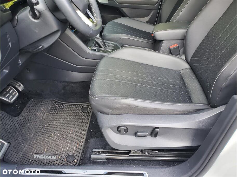 Volkswagen Tiguan 2,0 TSI OPF 4Motion DSG R-Line - 14
