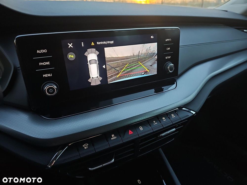 Skoda Octavia 2.0 TDI Ambition DSG - 21