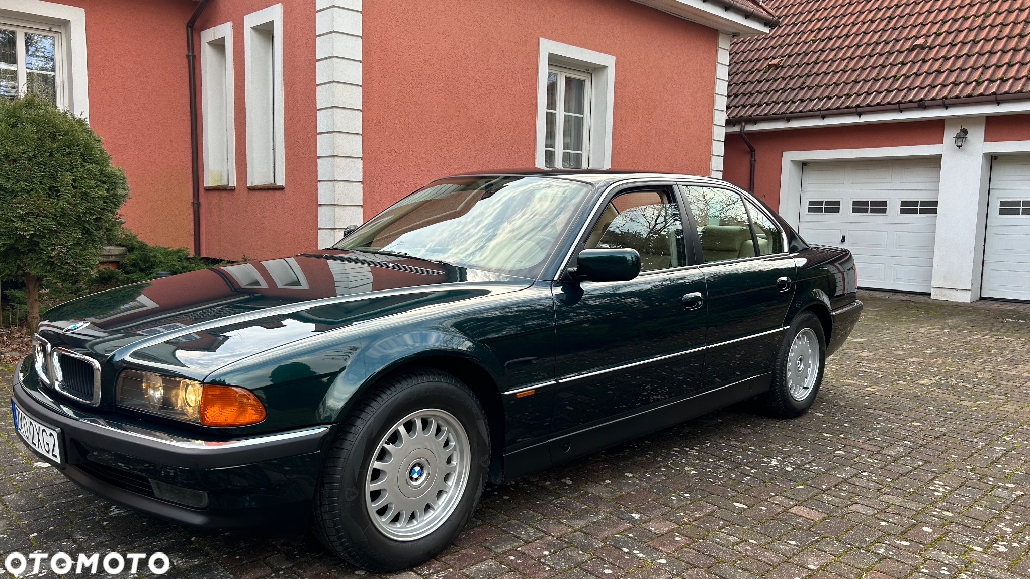 BMW Seria 7 735i - 6