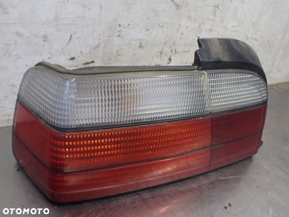 LAMPA LEWA TYLNA BMW E36 COUPE 2.0 M52B20 - 6