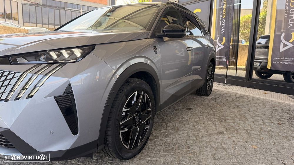 Peugeot 5008 1.2 Hybrid GT e-DCS6 - 3
