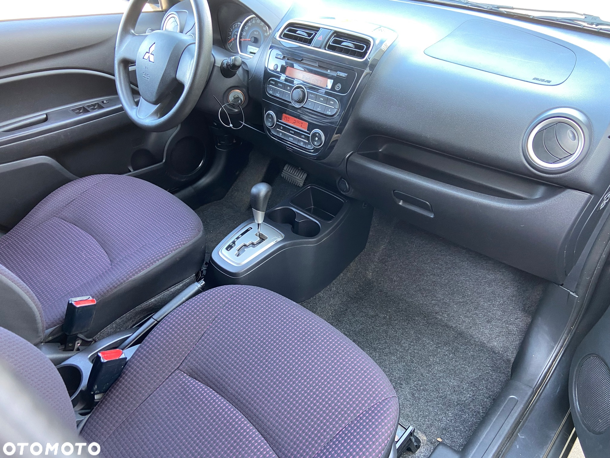 Mitsubishi Space Star 1.2 Clear Tec CVT Top - 12