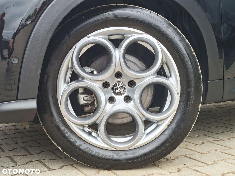 Alfa Romeo Tonale 1.5 T4 GSE mHEV Sprint DCT - 19
