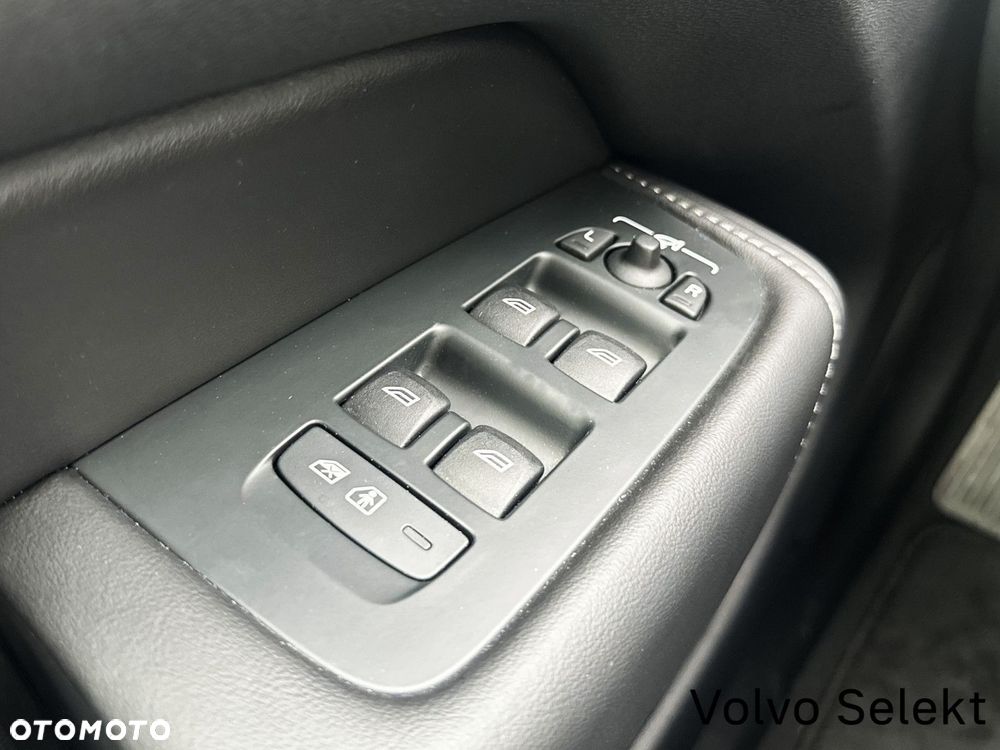 Volvo XC 60 - 37