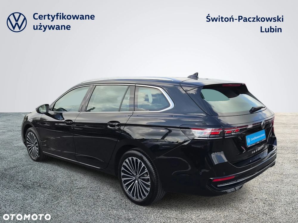 Volkswagen Passat Variant 2.0 TDI SCR Elegance DSG - 12