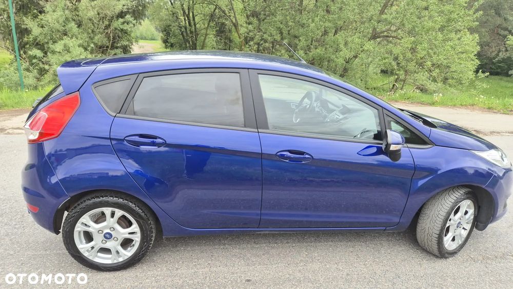 Ford Fiesta 1.25 Titanium EU6 - 5