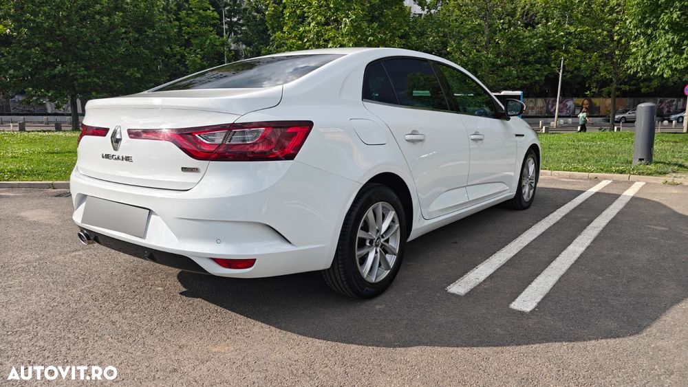 Renault Megane 1.6 dCI Intens - 6