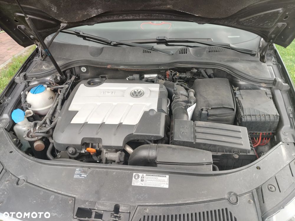 Volkswagen Passat 2.0 TDI Comfortline Optimum - 8