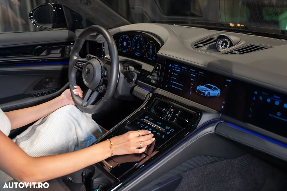 Porsche Panamera Turbo S E-Hybrid - 24
