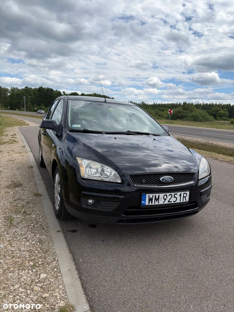Ford Focus 1.8 FF Ghia - 2