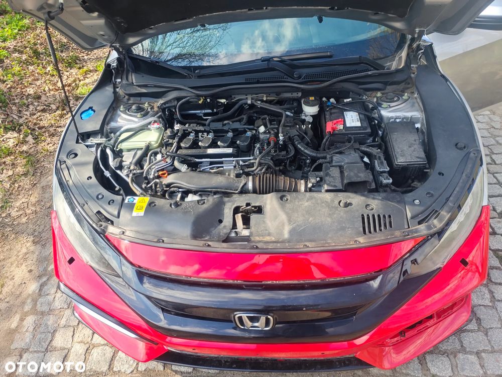 Honda Civic 1.5 i-VTEC Turbo Sport Plus - 21
