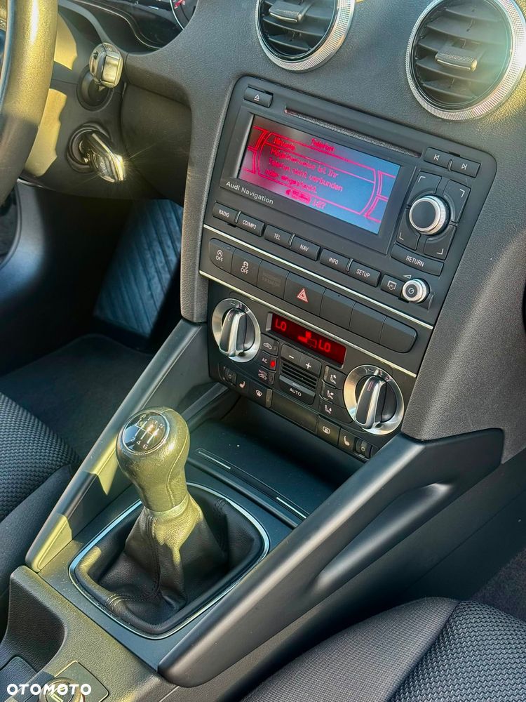 Audi A3 Sportback 1.4 TFSI Ambiente - 12